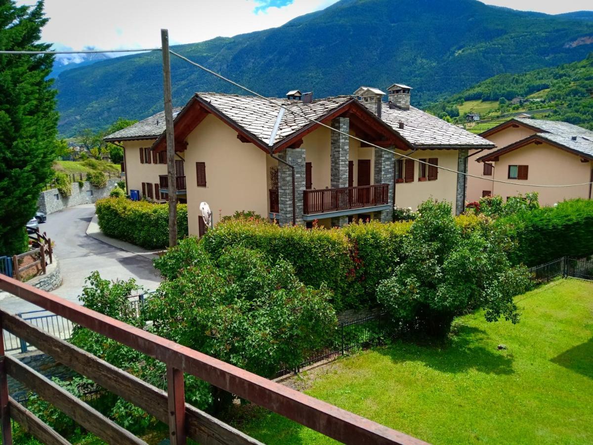 Appartamento Ai Piedi Del Gran Paradiso 셍피에르 외부 사진